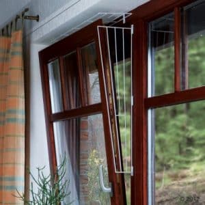 Trixie Schutzgitter für Kippfenster - Ausführung 1: Befestigung an der Fensterseite (1 Teil)